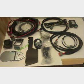 Tractor kit Massey Ferguson AutoGuide UMTS. IR
